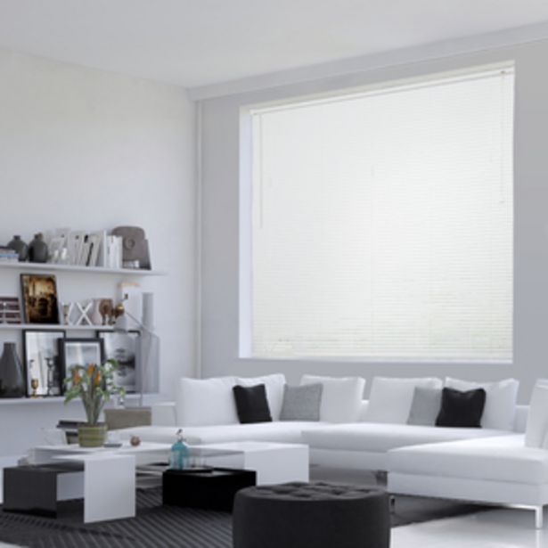 Oferta de Persiana Horizontal PVC Off Branca Gelo 1,60x1,30m por R$159,3