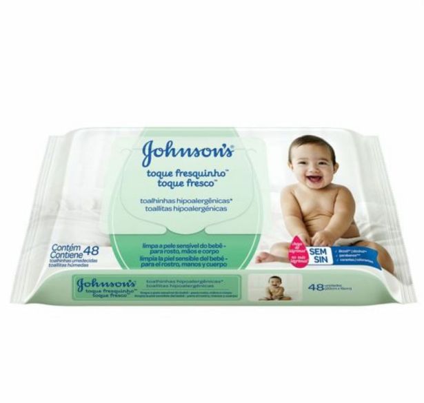 Oferta de Lenços Umedecidos Johnsons Baby Toque Fresquinho 48 Unidades por R$12,79