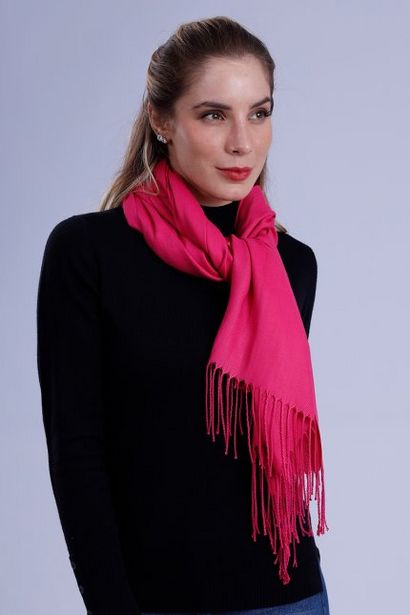 Oferta de Cachecol Feminino Pink Pink por R$54,99