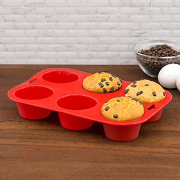 Oferta de Forma de Silicone Antiaderente para Cupcakes 24,5cm Vermelha - Silicook por R$39,9
