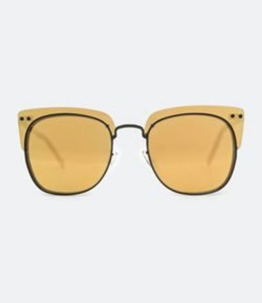 Oferta de Óculos de Sol Redondo Pequeno por R$49,9