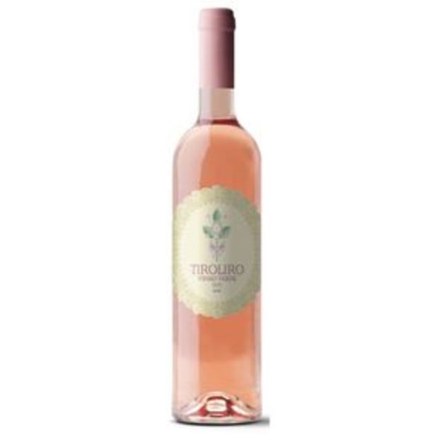 Oferta de Vinho Português Tiroliro Vila Verde Rosé Doc 750 ml por R$89,9